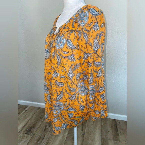 NWOT CHAPS women’s blouse - Picture 3 of 9